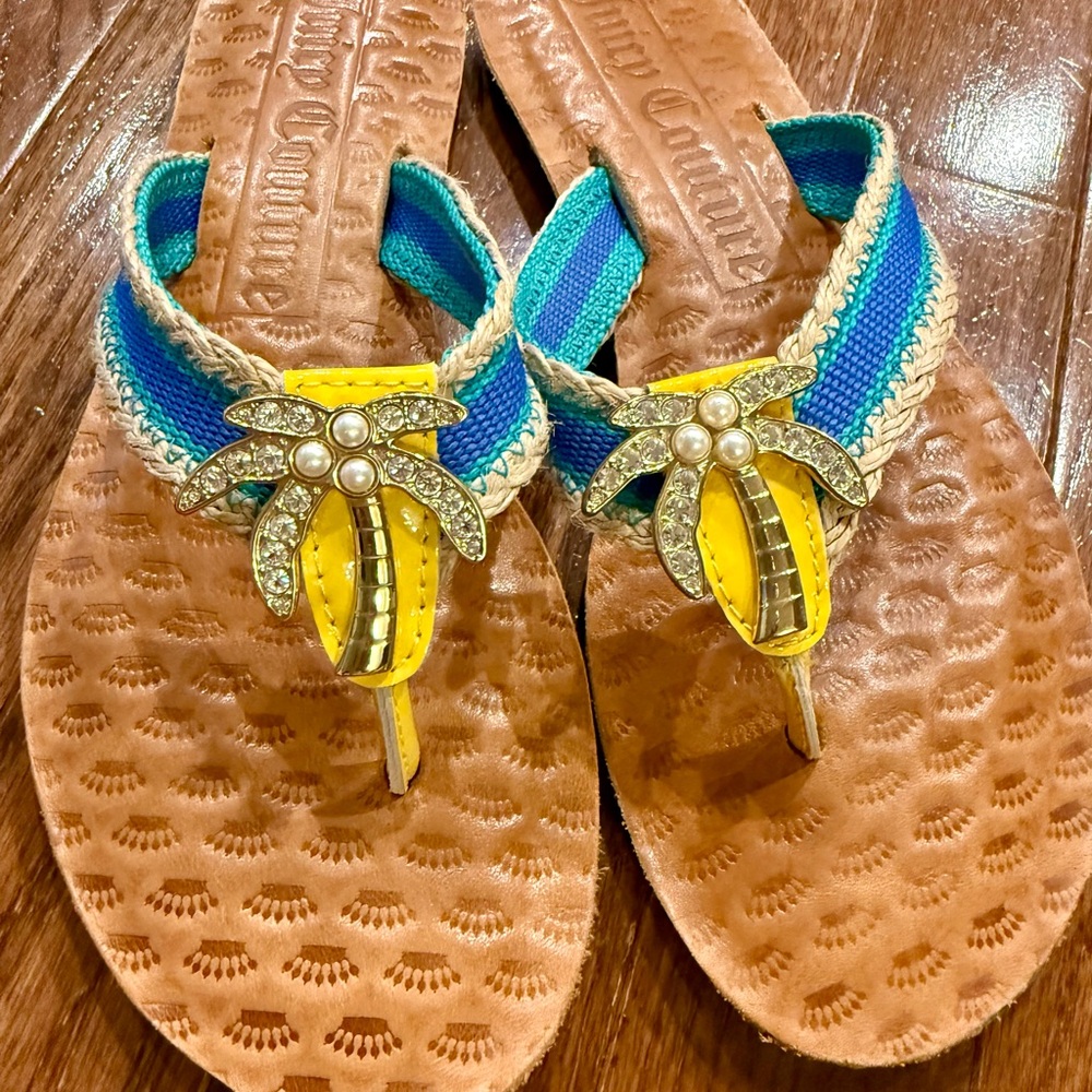 Juicy Couture Palm Tree Flip Flops